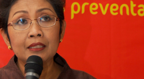 Bu Menkes Sosok Wanita yang Kuat dan Tegar